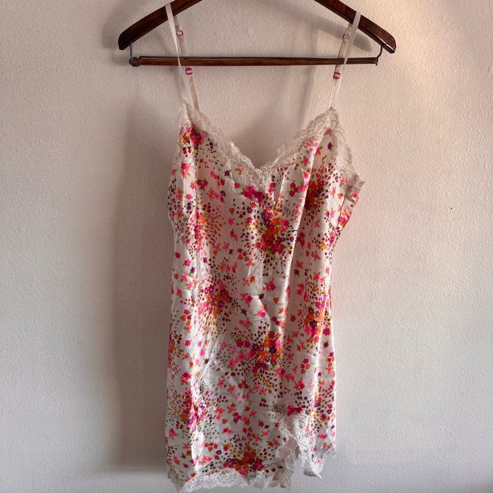 Victoria’s Secret Satin Y2K Vintage Slip Dress Lace Floral Girly Sweet Heart Med